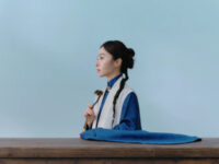 Deep Cyan & White: Hu Bingqing’s Bijia Hanfu