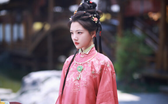 A Splendid Match: Why the Ji Family Tolerates Gu Dezhao