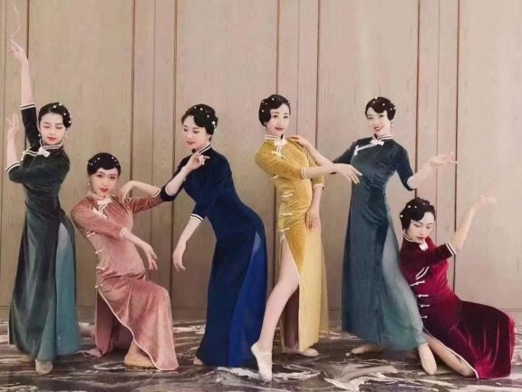 Qipao Month: 6,000 Merchants, Summer Deals in Shenyang